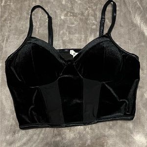 Black mesh tank top size small